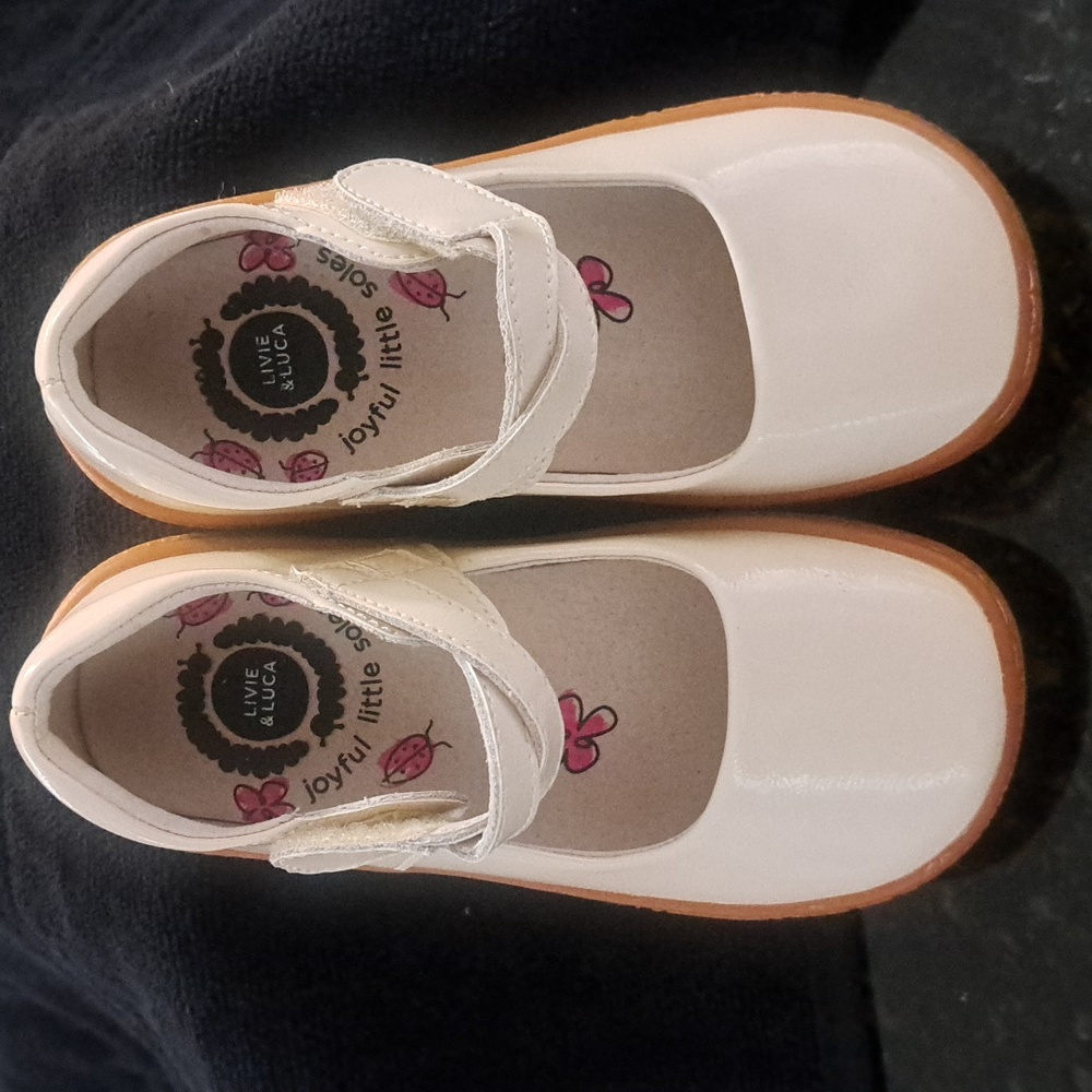 LIVIE & LUCA Girl's Mary Jane's